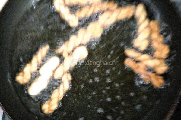 麻花的做法图解7