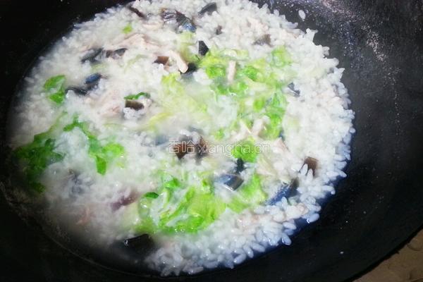 皮蛋瘦肉粥的做法图解7