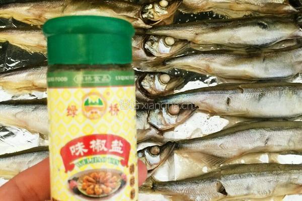烤多春鱼的做法图解6