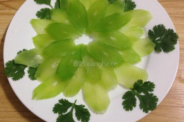 凉拌莴笋片的做法图解7
