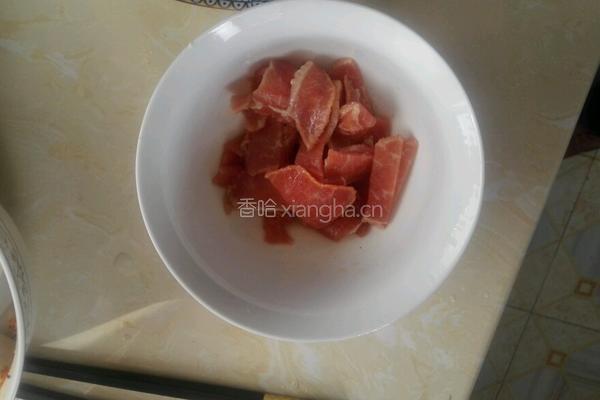 莴笋木耳炒肉片的做法图解3