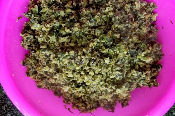 莴笋叶的蒸法的做法图解4