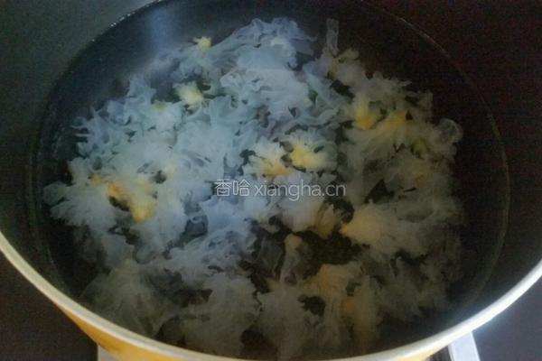 木瓜梨子银耳汤的做法图解7