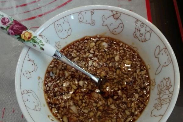 蒜泥凉拌茄子的做法图解3