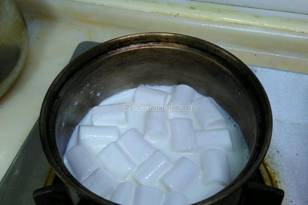 棉花糖版冰激凌的做法图解3