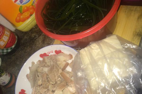  海带肉片汤的做法图解1