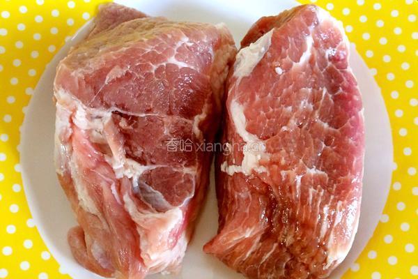 梅花肉炖粉条的做法图解1