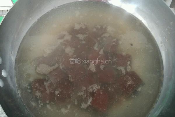 猪血炒小白菜的做法图解3
