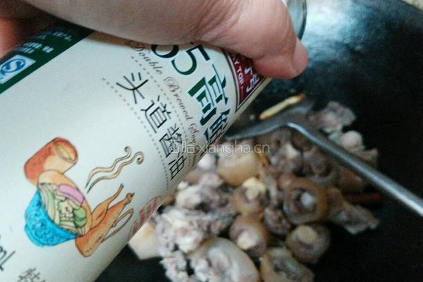  红烧牛尾的做法图解7