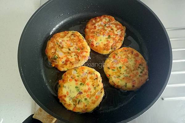 田园土豆饼的做法图解15