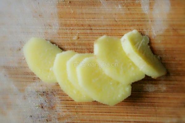 豌豆炒鸡块的做法图解3