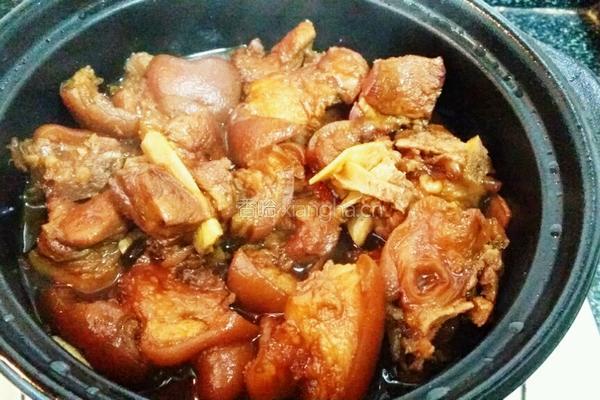 柱候酱土豆闷猪脚的做法图解9