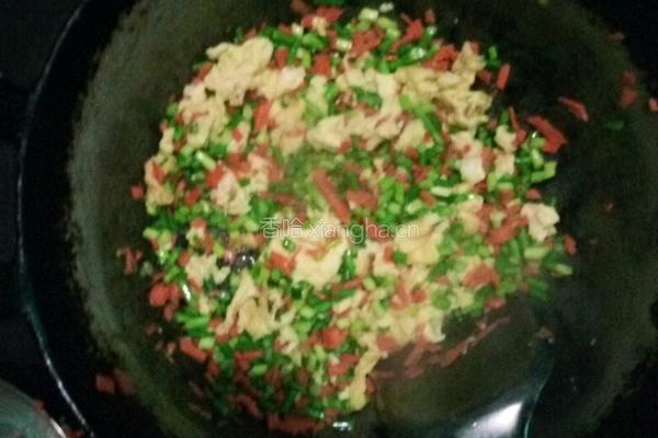 火腿炒饭的做法图解3