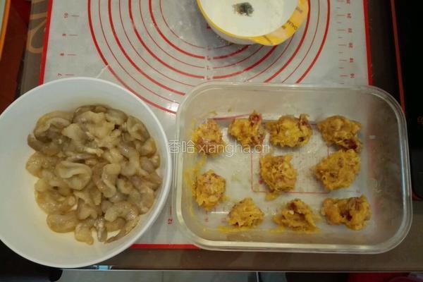 面包机腊味海陆亲子锅贴的做法图解5