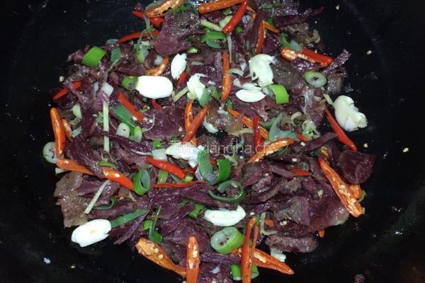 辣椒炒牛肉的做法图解5