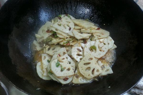 麻辣糖醋藕片的做法图解5