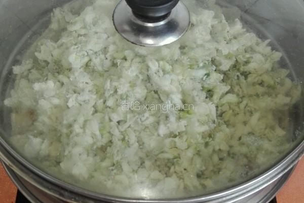原味蒸槐花的做法图解7