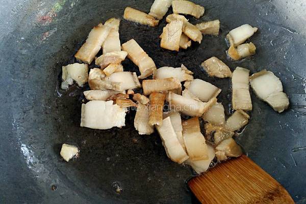 胡萝卜炒山药的做法图解2