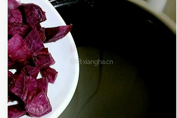 紫薯红枣粥的做法图解3
