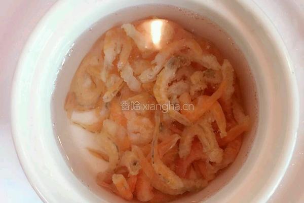 虾仁蒜苔杂炒的做法图解4