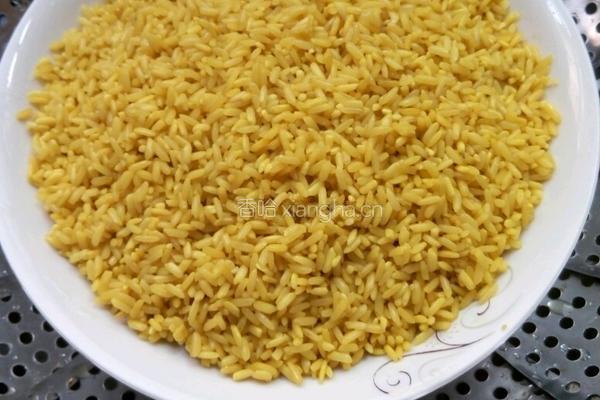 黄色糯米饭的做法图解7