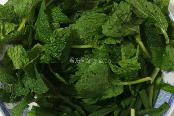 酱焖炸猪皮的做法图解3