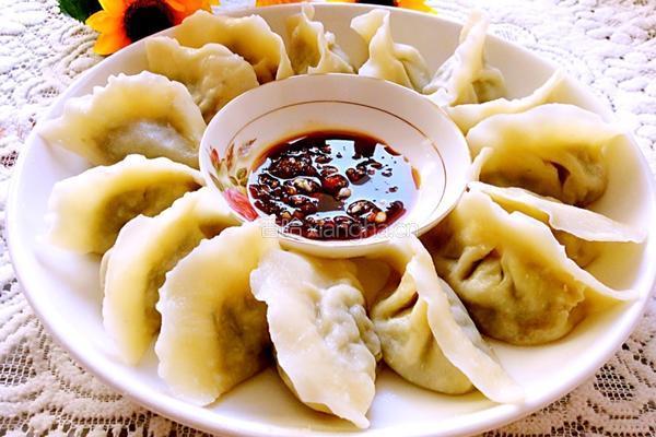 猪肉山芹菜饺子的做法图解14