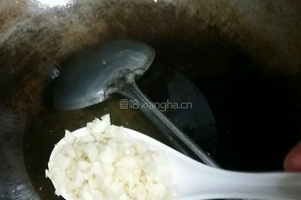 泡椒烤鱼的做法图解1