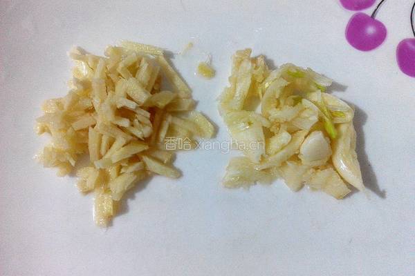 菜花炒肉的做法图解3