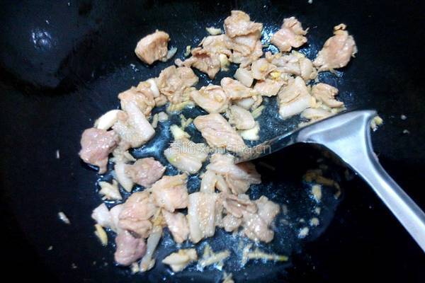 菜花炒肉的做法图解6