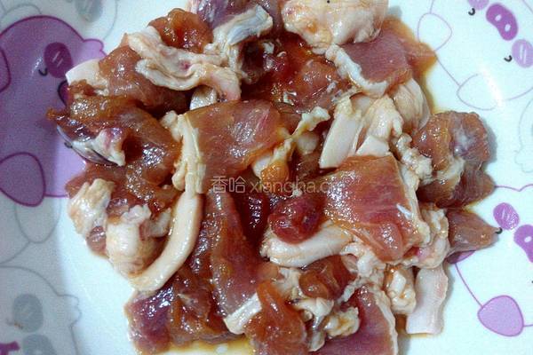 菜花炒肉的做法图解2