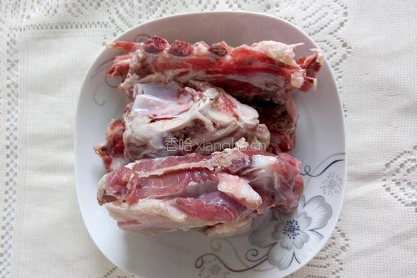 自做羊肉汤的做法图解1