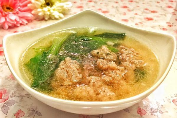 白菜肉丸汤的做法图解5