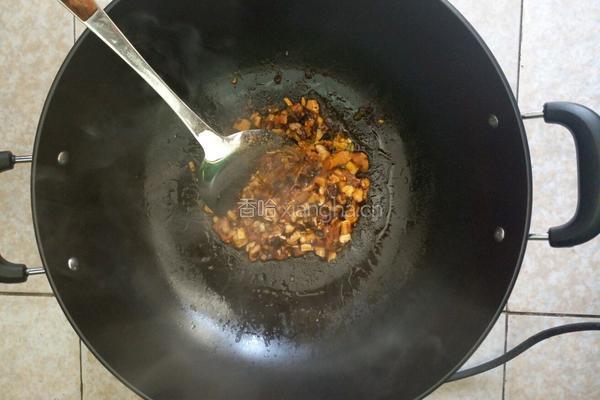 改良版的香菇肉酱的做法图解5