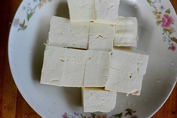 糖醋脆皮豆腐的做法图解2
