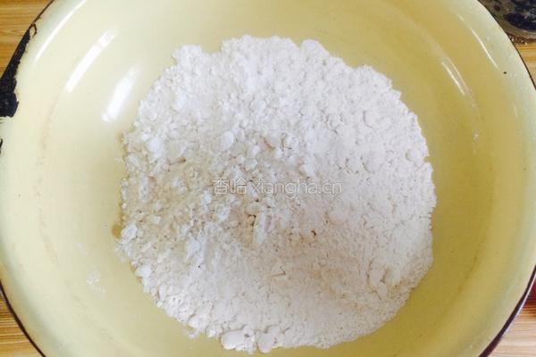 薄饼的做法图解1