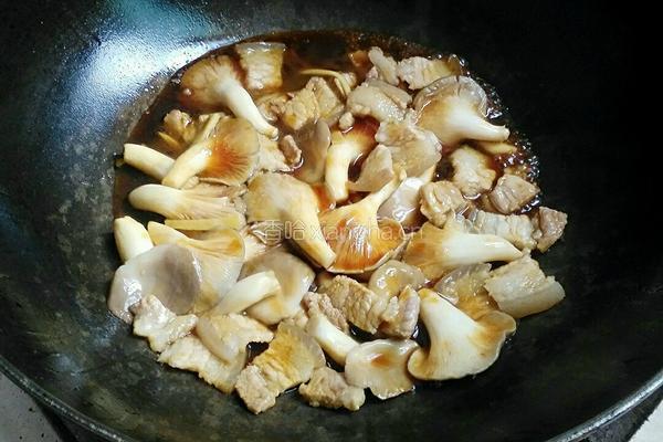 秀珍菇炒肉的做法图解8