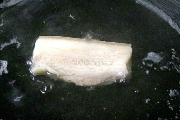 酱香花肉豆腐块的做法图解2