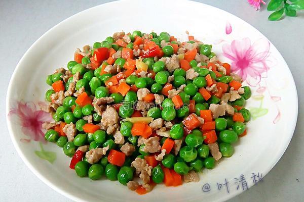 炒三丁的做法图解7