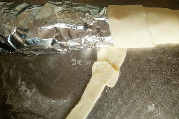 千层酥皮之牛角酥的做法图解7