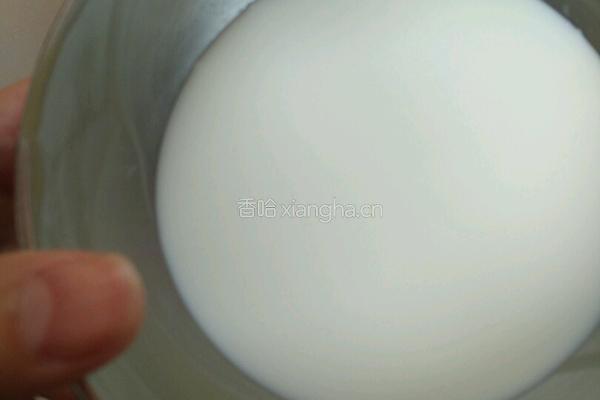 戚风蛋糕(八寸)的做法图解2