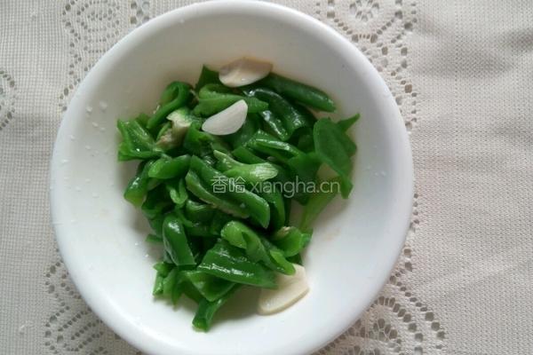 青椒鸡蛋片的做法图解5