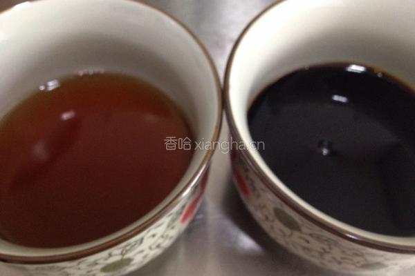 五花肉烧鸡翅根的做法图解4