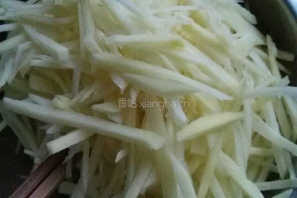 泡菜炒土豆丝的做法图解2
