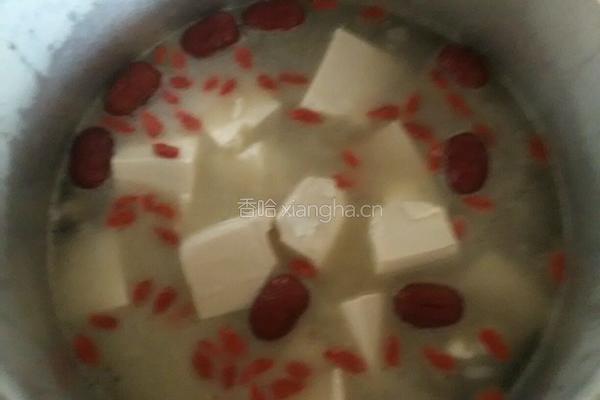 汤白肉嫩鱼头豆腐汤的做法图解4