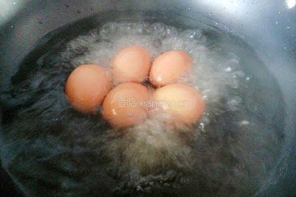 炸熘鸡蛋的做法图解6