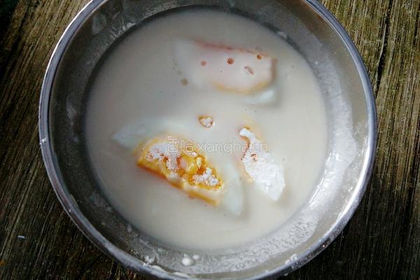 炸熘鸡蛋的做法图解10