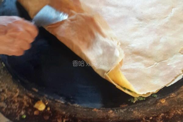 煎饼韭菜盒子的做法图解7