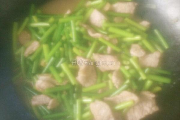 蒜苔炒肉片的做法图解6