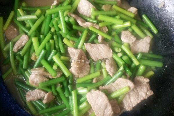 蒜苔炒肉片的做法图解7